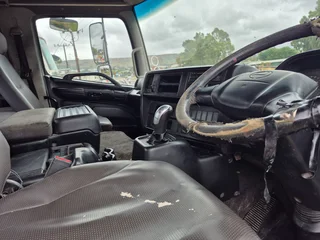 2014 Toyota Hino 2038 single diff truck 4x2.