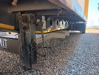 2018 Afrit 6m &#43;12m superlink curtain side trailer (Needs 2x set brakes and hubs)