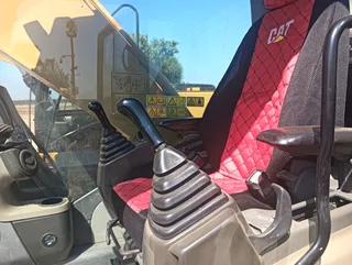 2014 Cat 320D-2 20 ton excavator