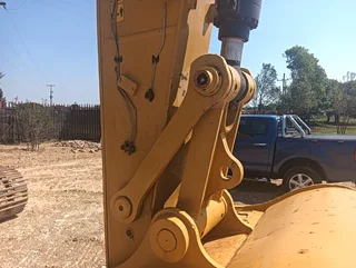 2014 Cat 320D-2 20 ton excavator