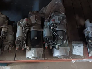 Powerstar 2642 V series starters x2