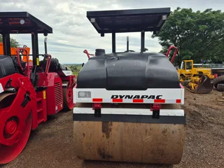 Dynapac CC422VHF vibrating smooth drum Roller.10 ton