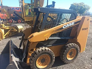 2012 Case 60XT Skidsteer with bucket