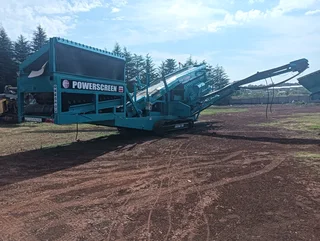 Chieftain 1800 Turbo double decker screen separating unit