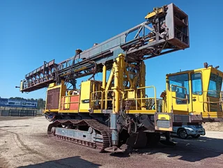 Atlas Copco PV271 Blast hole crawler  mounted drill