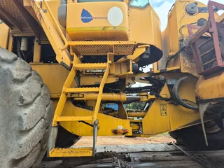 Volvo L150E Front end loader