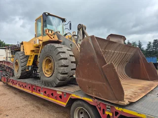 Volvo L150E Front end loader