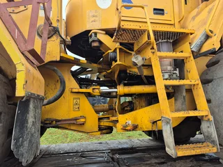 Volvo L150E Front end loader