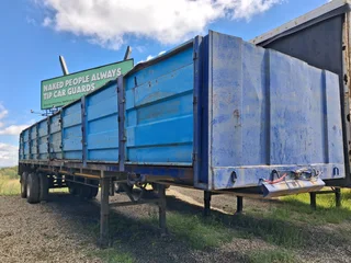 13m double axle mass side trailer.