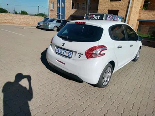 2013 Peugeot  208
