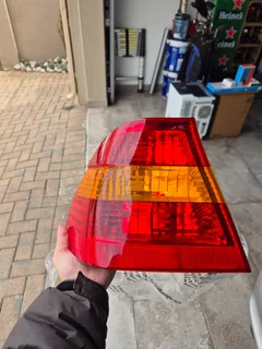 E46 tail lights