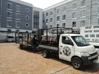MONTH END MOVERS FROM R1000. CALL YOUREK 0842914665