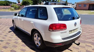 2007 Volkswagen Touareg SUV