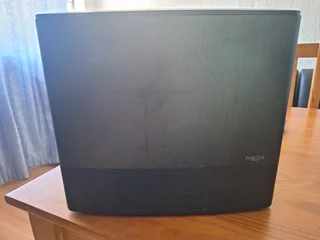 Fractal Node Chassis, 4th Gen I5, 256gig Ssd, 8gig Ram - Faulty