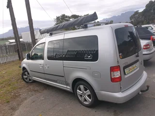 Thule Roofrack With Side Aluminum Awning + 2nd