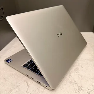 Dell Pro 14 PC14250 AI [Ultra 5 235U, 16GB, 512GB SSD] Demo, Immaculate, Warranty