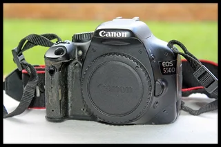 Canon EOS 550D - Body Only