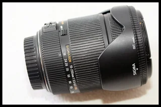 Sigma DC 18-250mm f/3.5-6.3 OS HSM (Canon)