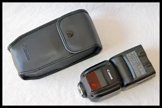 Canon Speedlite 430EX III-RT