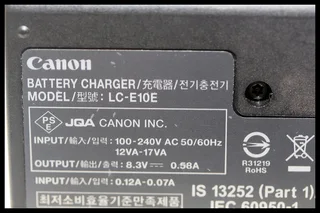 Canon LC-E10E Battery Charger