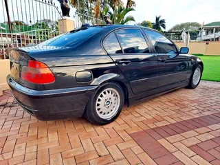 Bmw E46 2003 face-lift spec