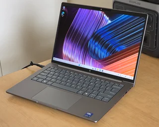 Hp Zbook 8 G1i 14-inch [ultra 7 265h, 32gb, 1tb Ssd, Nvidia Rtx 500 4gb]