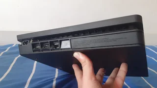 Ps4 console and games