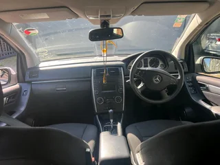 Automatic Mercedes B200 Silver 2009