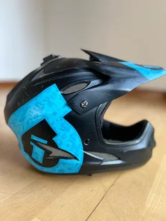 Six Six One MTB Helmet Medium R700
