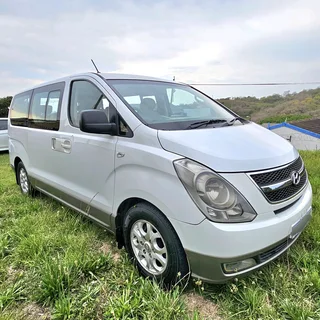 Hyundai h-1 2.4i Petrol Manual 272000km