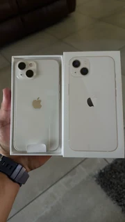 Apple iPhone 13 128GB Starlight Apple AirPods (2nd Gen)