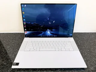 2025 Dell XPS 16 9640 | 16.3 OLED UHD+ Touch | Intel Core U