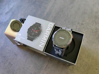 Garmin Epix™ (Gen 2) - Sapphire Edition | 47 mm Black Titanium with Black Band