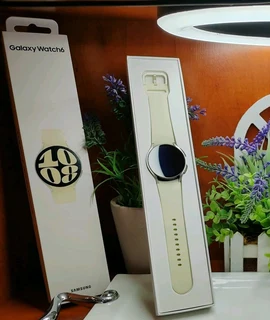 Samsung Galaxy Watch 6 Gold