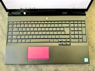 Alienware Area 51M | 32GB | i9-9900K | 5Ghz | RTX 2070 8GB GDDR6 | 17.3 FHD