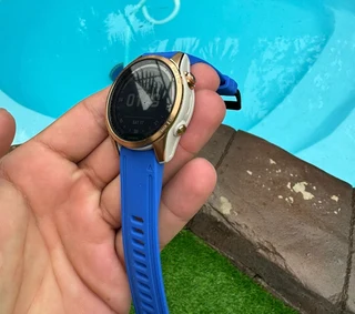 Garmin Fenix 7S – Solar Edition Rose Gold with Light Sand Band