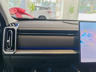 2024 Jaecoo J7 1.6T Glacier / Moonlight Silver