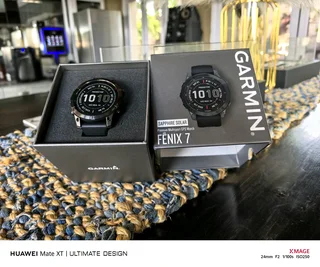 Garmin Fenix 7 – Sapphire Solar EditionCarbon Grey DLC Titanium with Black Band