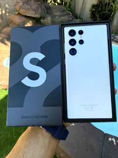 Samsung Galaxy S22 Ultra 5G 256GB Dual Sim Phantom White