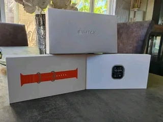 Apple Watch Ultra 2 Cellular 49mm Titanium Case – Orange Oc