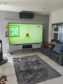 Hisense 254 Cm (100 Inch) Qled Ultra Hd (4k) Vidaa Tv 2024 Edition (100q7n Qled 4k Vidaa Smart Tv)