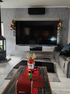 Hisense 254 cm (100 inch) QLED Ultra HD (4K) VIDAA TV 2024 Edition (100Q7N QLED 4K VIDAA Smart TV)