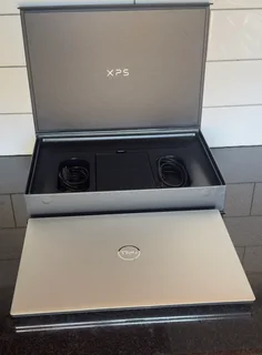 Dell XPS 15 9520 Intel Core i9-12900HK 5.0GHz 14-Core 15.6 3.5K (3456x2160)