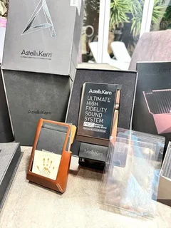 Astell &amp; Kern Portable Hi-Fi Audio System (Meteoric Titan) Combo - Very Rare