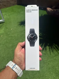 Samsung Galaxy Watch4 Classic (R890) BT Smartwatch - Black