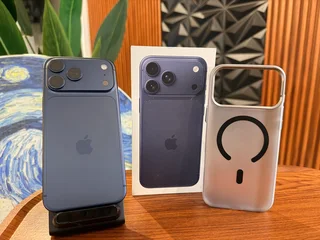 Apple iPhone 17 Pro Max 256GB -  Deep Blue