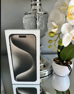 2024 Apple iPhone 15 Pro Max 1TB Natural Titanium