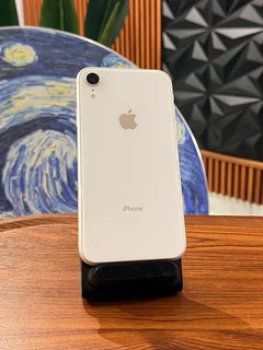 Apple iPhone XR 64GB White