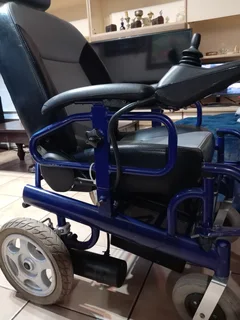 Electric Wheel Chair 5 speed reclining.