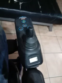 Electric Wheel Chair 5 speed reclining.